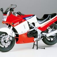 タミヤ 1/12 カワサキGPZ400R 14045 4950344140459