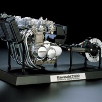 タミヤ 1/6 カワサキ Z1300 エンジン 16023 4950344160235