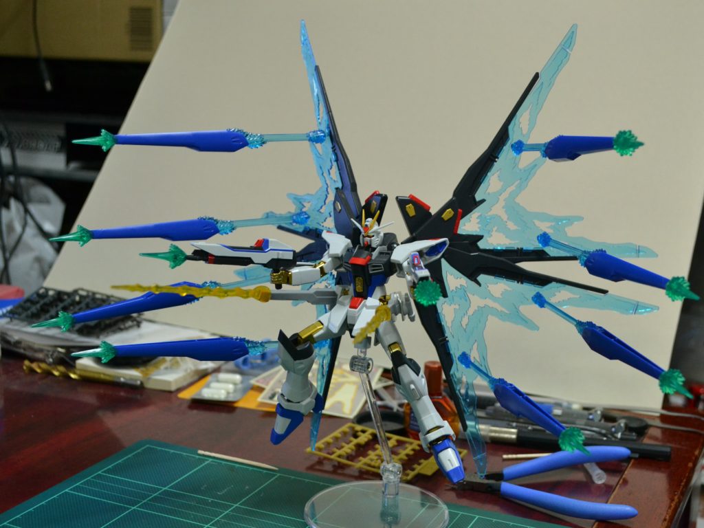 Hgce 1 144 Zgmf Xa ストライクフリーダムガンダム 光の翼dxエディション Strike Freedom Gundam Revive Ver Wing Of Light Dx Edition ガンプラはじめました 1 144マニア