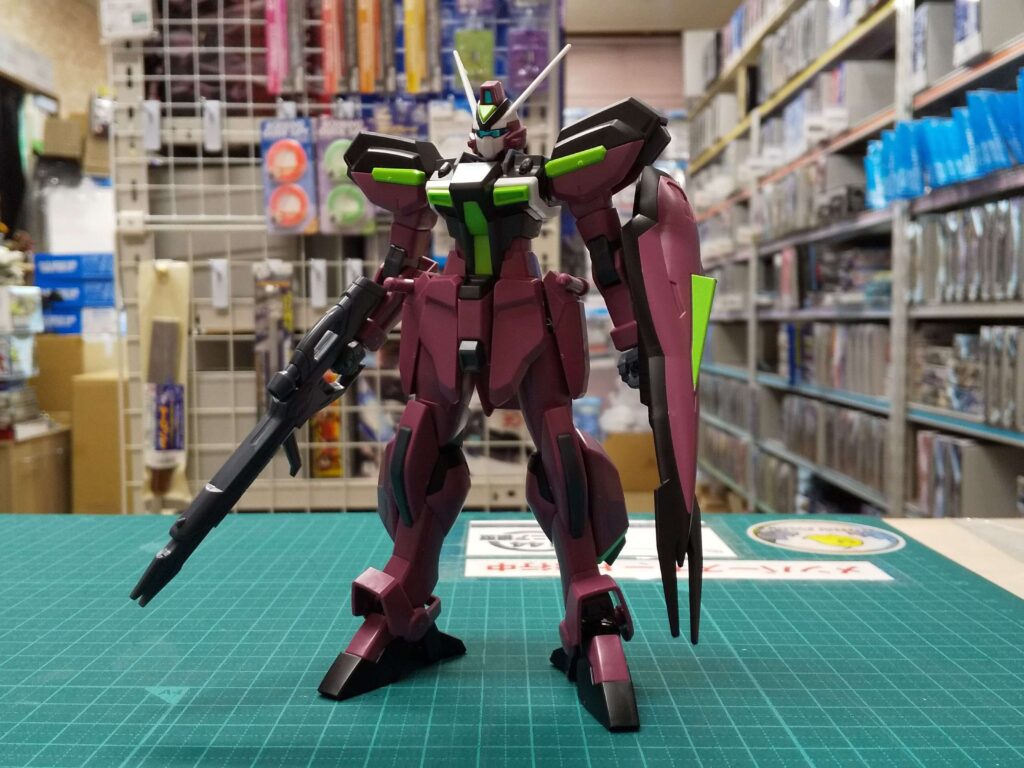 GAT-04+AQM/E-A4E1 ウィンダム［ネオ・ロアノーク専用機］ 正面