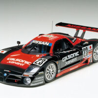 タミヤ 1/12 ニッサンR390GT1 24192 4950344991952