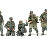 タミヤ ミリタリーミニチュア(MM)1/35 ドイツ歩兵セット （大戦後期） 35382 4950344353828