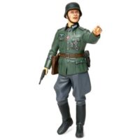 タミヤ 1/16 WWⅡ ドイツ野戦指揮官 36313 4950344363131