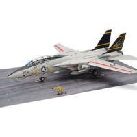 タミヤ 1/48 グラマン F-14A トムキャット（後期型） 発艦セット 61122 4950344611225
