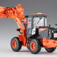 ハセガワ 1/35 日立建機 ホイールローダ ZW100-6 マルチプラウ（除雪）仕様機 4967834661028
