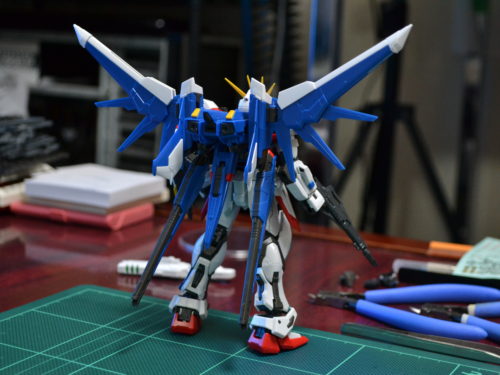 MG GAT-X105B/FP ビルドストライクガンダム フルパッケージ Amazon | RG ガンダムビルドファイターズ GAT-X105B/FP ビルド