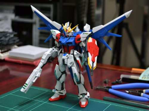RG ガンダムビルドファイターズ GAT-X105B/FP ビルドストライクガンダム フルパッケージ 1/144スケール 色分け済みプラモデル［ガンプラ］ RG 1/144 GAT-X105B/FP ビルドストライクガンダム