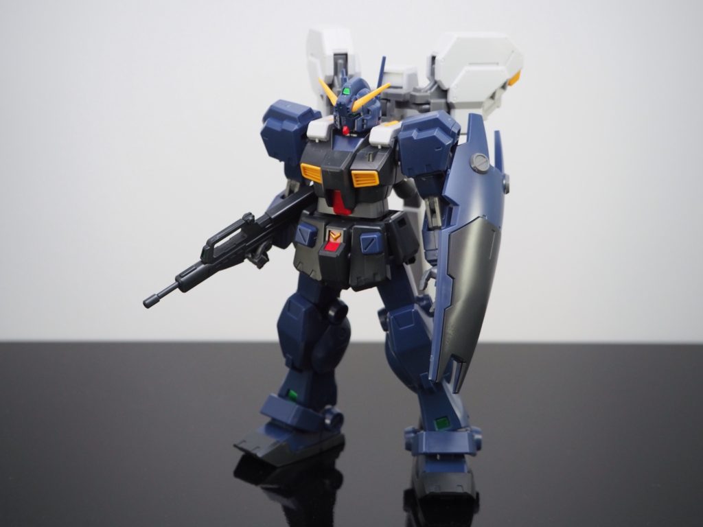 HGUC 1/144 RX-121-2 ガンダム TR-1［ヘイズル2号機］ [Gundam