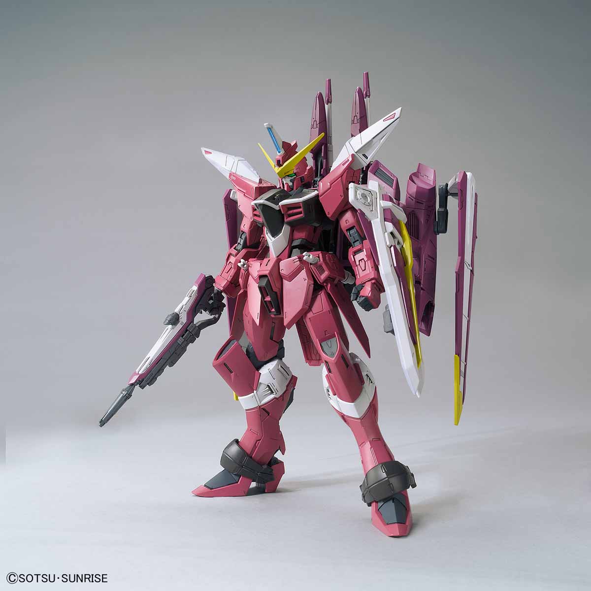 MG 1/100 ZGMF-X09A ジャスティスガンダム [Justice Gundam] 0216382 4549660163824 5063150 4573102631503